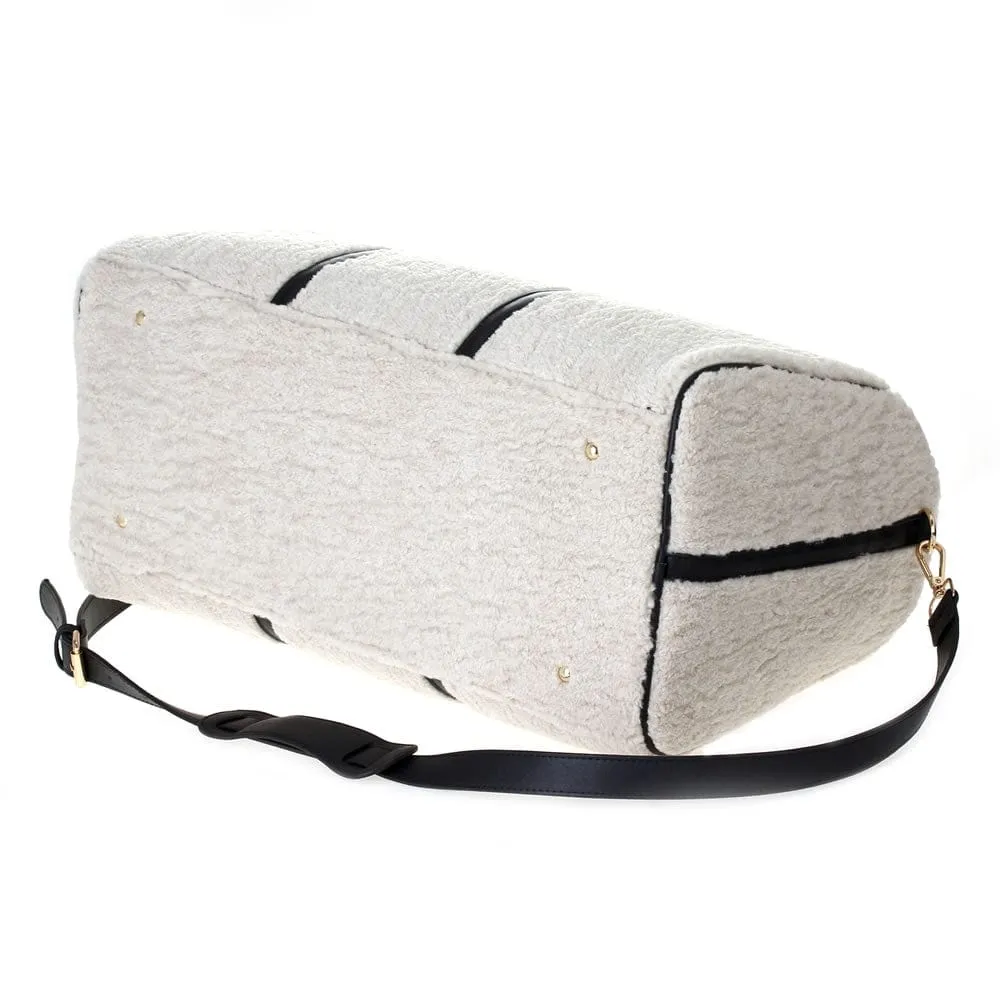 HD3839  Shearling Fleece Around Duffel Bag